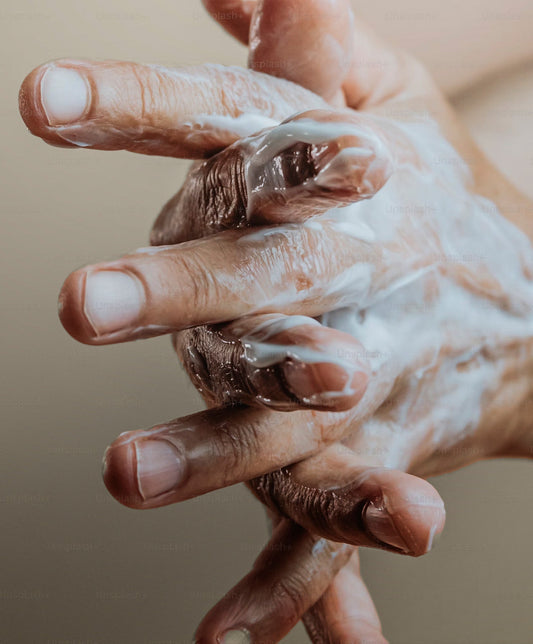 Why Men Should Include Seaweed in Their Skincare Routine